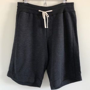 Vintage style fleece shorts xl